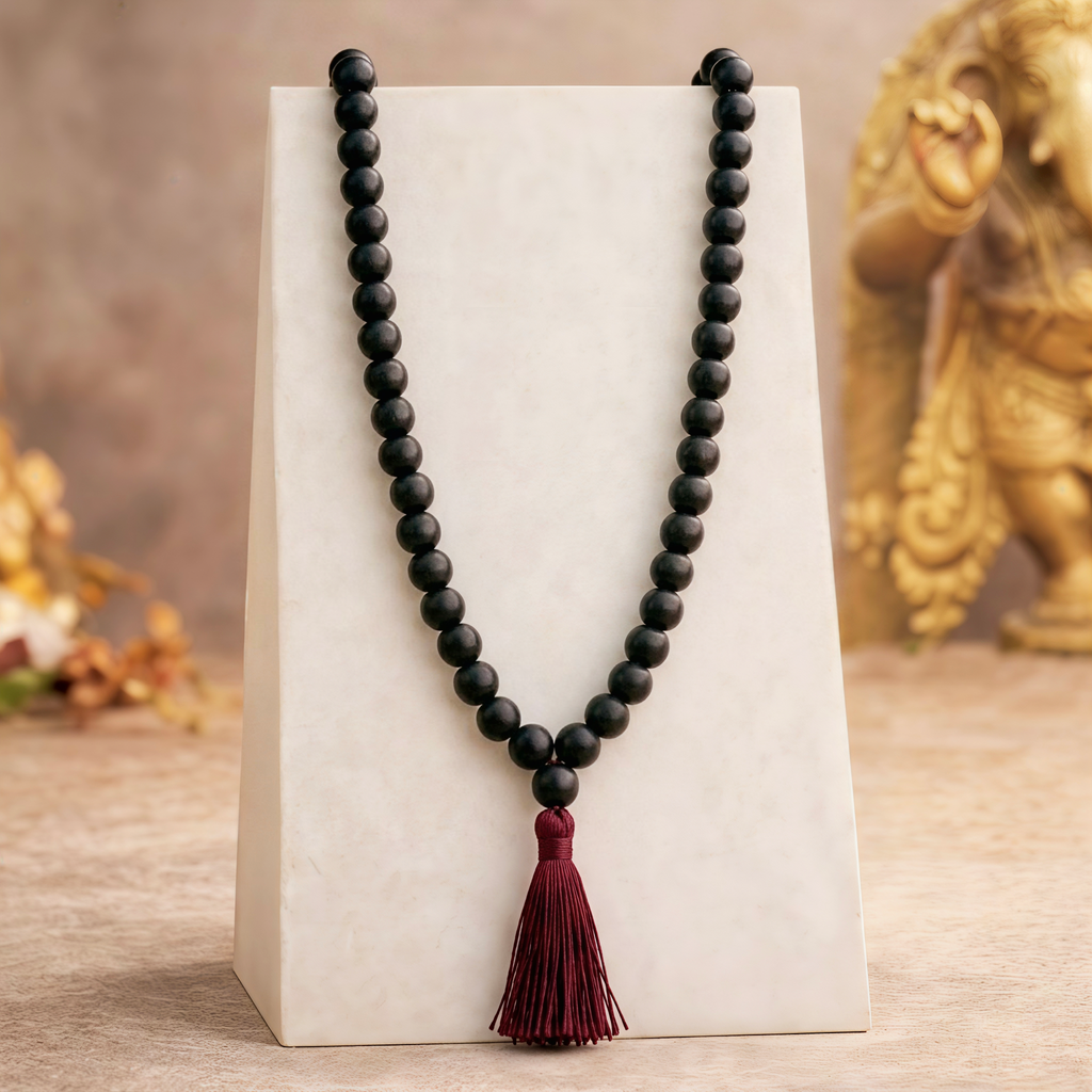 Karungali Mala (Black Ebony Wood) – Natural 108 Beads