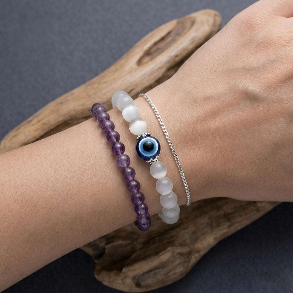 Evil Eye Bracelet – Traditional Nazar Bead & Minimalist Accessory