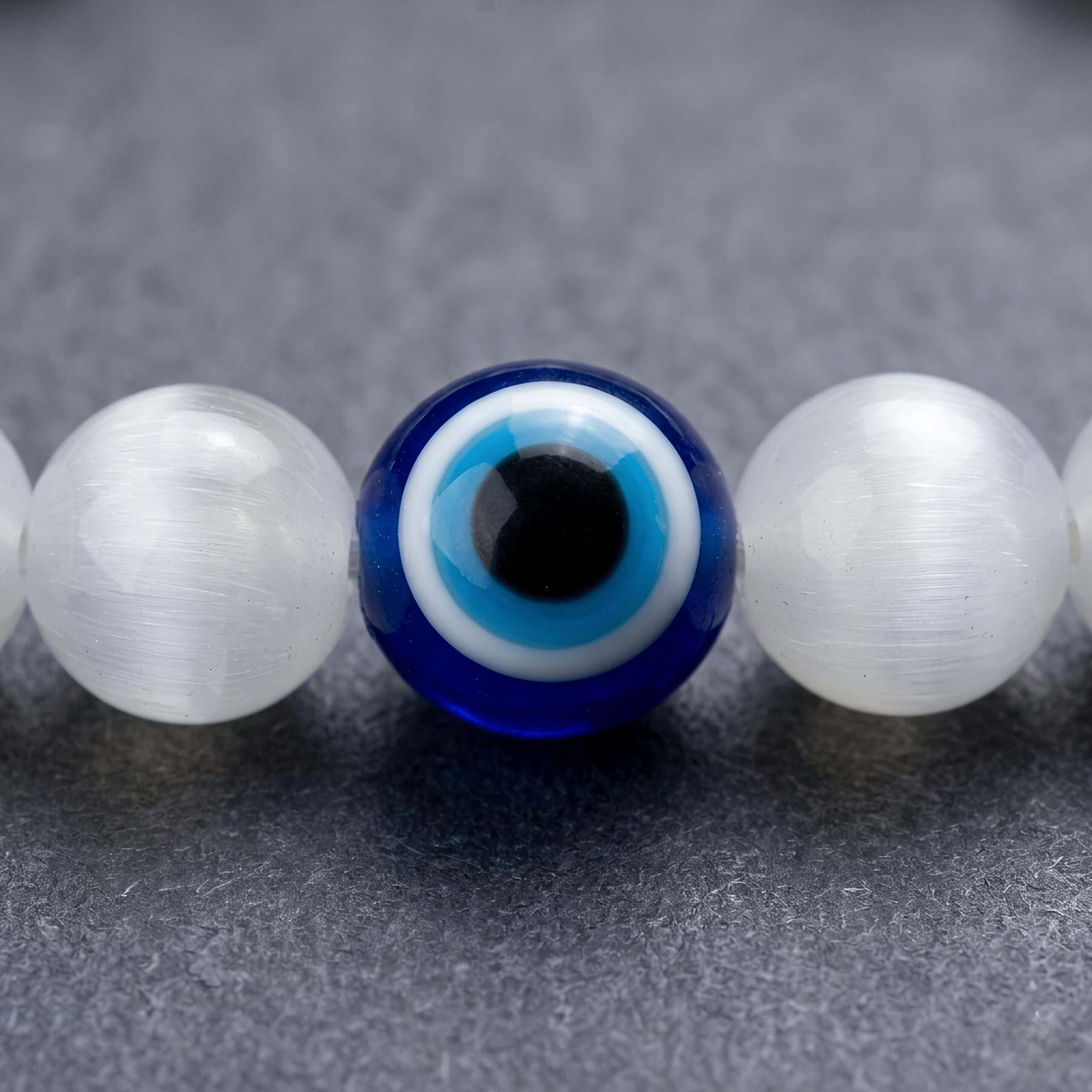 Evil Eye Bracelet – Traditional Nazar Bead & Minimalist Accessory